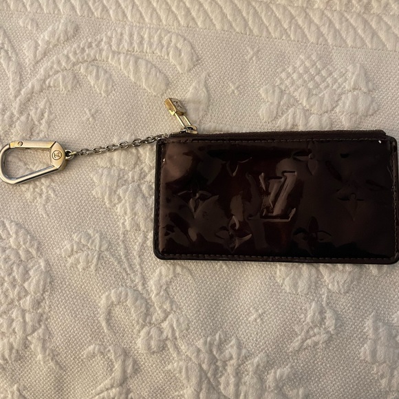 Authentic Louis Vuitton Amarante Key Pouch - Picture 6 of 8